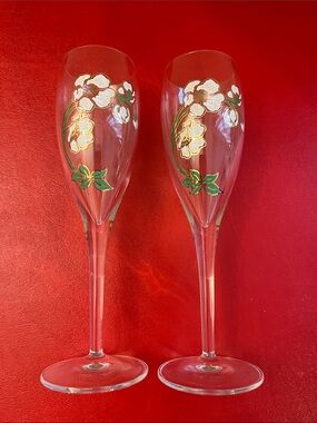PERRIER JOUET BELLE EPOQUE CHAMPAGNE FLUTES, Hand-Painted Crystal, 7  5/8” set o